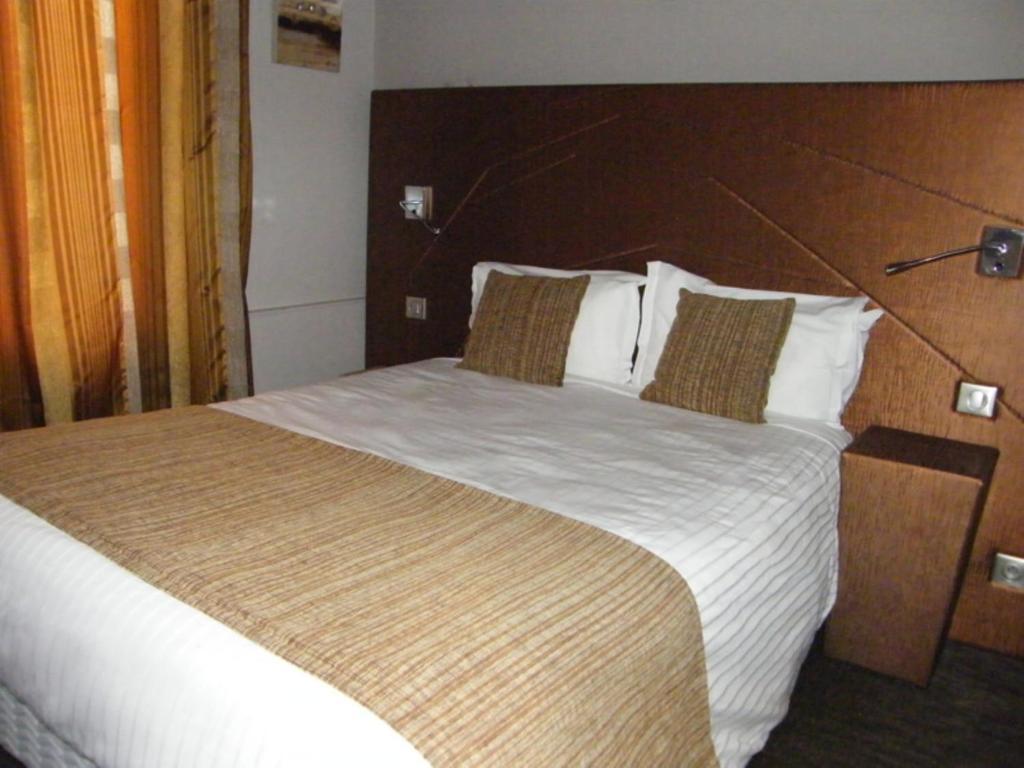 Cit'Hotel Saint-Pierre Viré 외부 사진